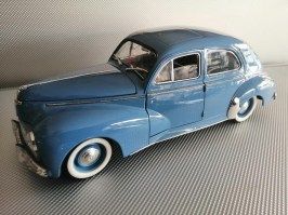 PEUGEOT 203